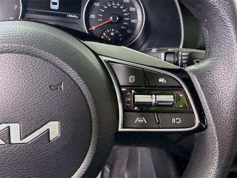 Used 2023 Kia Forte LXS image 20