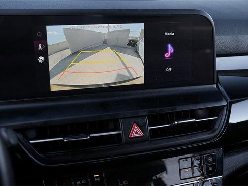 Used 2024 Kia Seltos S image 18