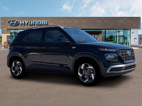 New 2026 Hyundai Venue SEL FWD image 10