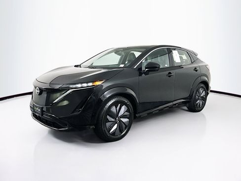 Used 2023 Nissan Ariya FWD image 3