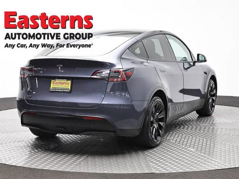 Used 2020 Tesla Model Y Long Range AWD/4WD image 5