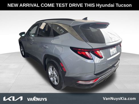 Used 2024 Hyundai Tucson SEL FWD image 3