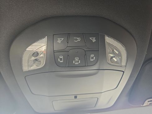 New 2026 Chrysler Pacifica Select image 34