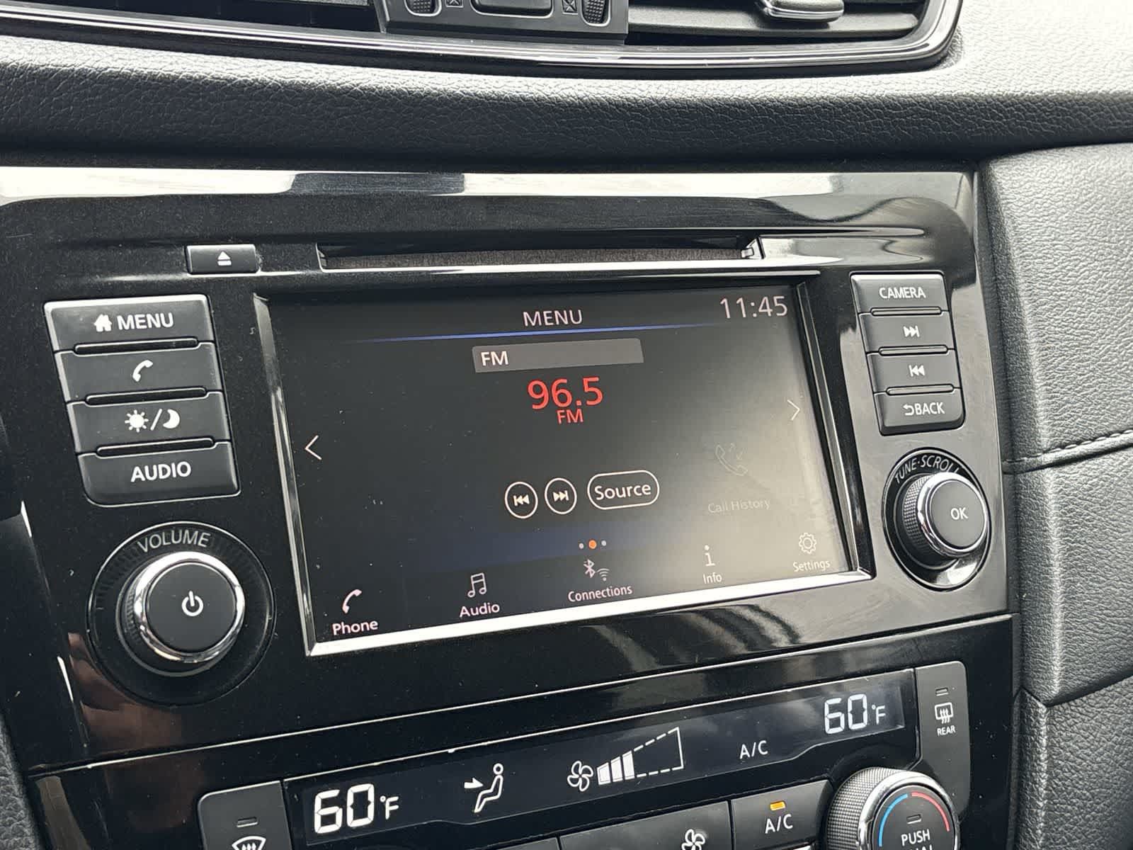 Used 2019 Nissan Rogue SV FWD image 19
