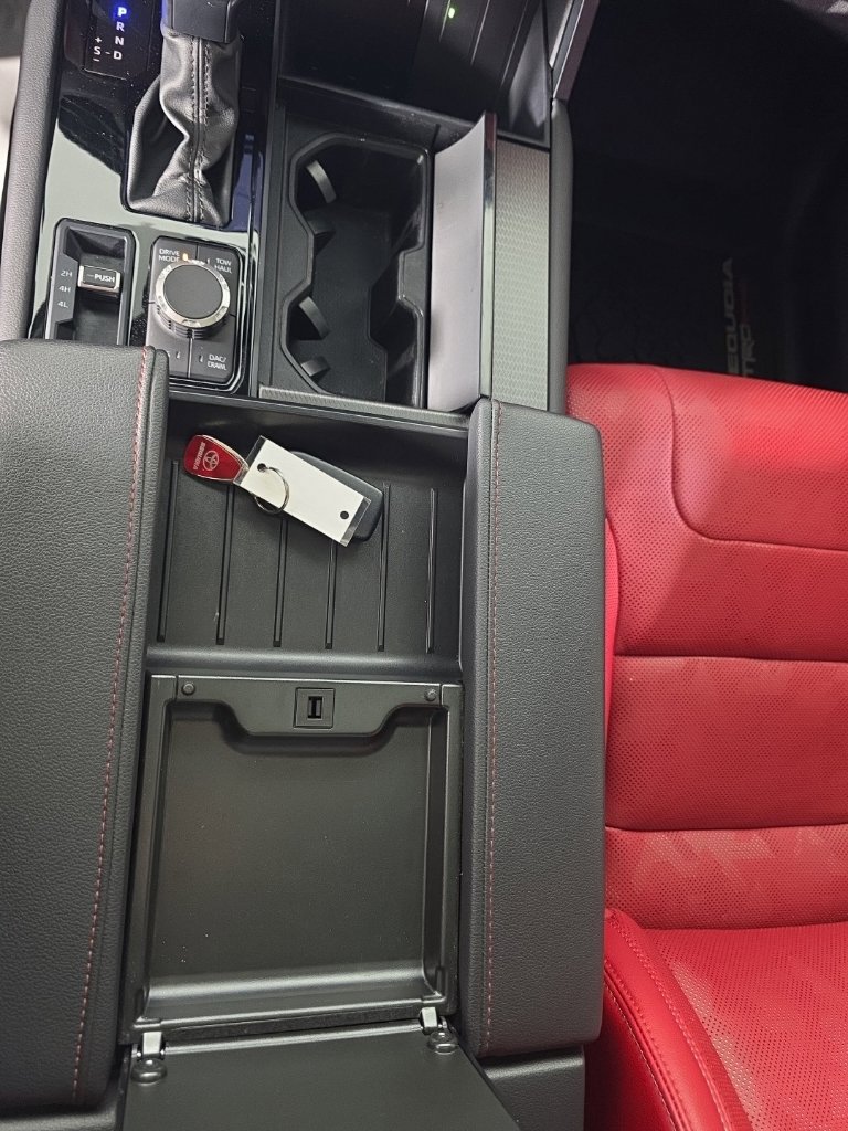 Used 2024 Toyota Sequoia TRD Pro AWD/4WD image 24