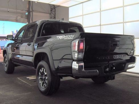 Used 2021 Toyota Tacoma TRD Off-Road AWD/4WD image 2