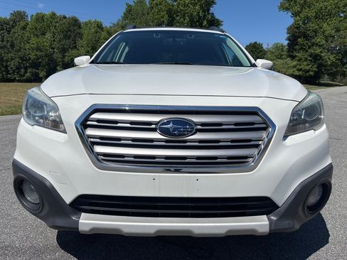 Used 2016 Subaru Outback 2.5i Limited AWD/4WD image 8
