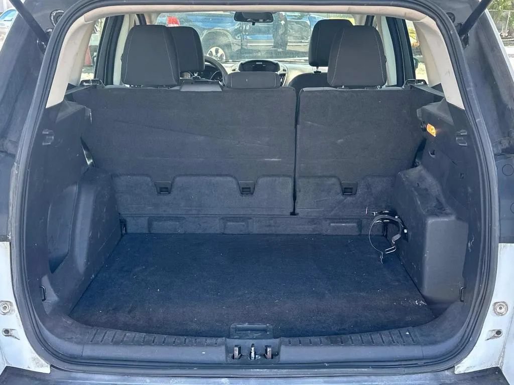 Used 2017 Ford Escape S FWD image 13