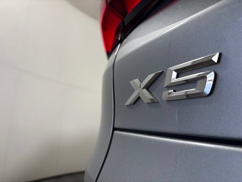 Used 2026 BMW X5 sDrive40i RWD image 10