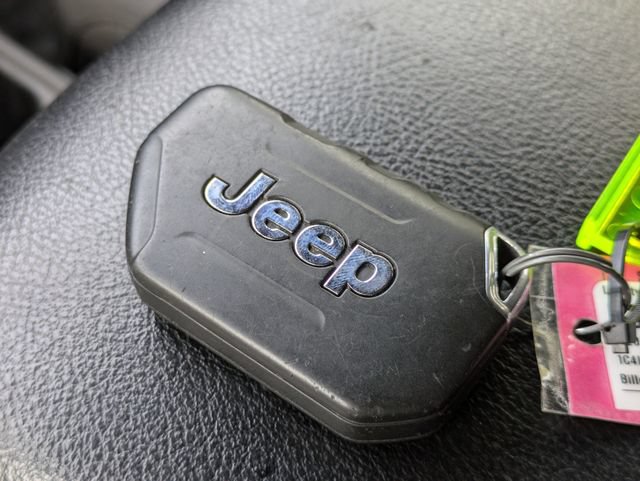 Used 2020 Jeep Wrangler Unlimited Sport AWD/4WD image 29
