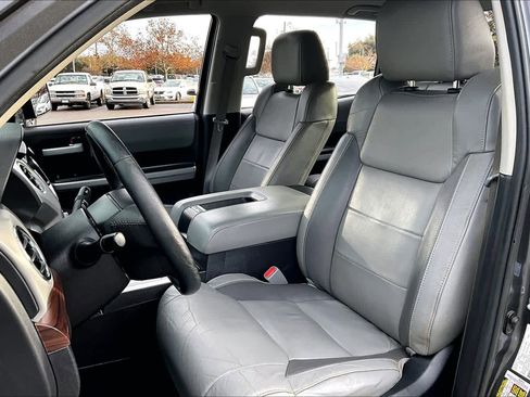 Certified 2021 Toyota Tundra Limited image 7