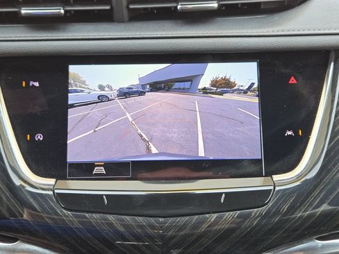 Used 2021 Cadillac XT6 Premium Luxury AWD/4WD image 19