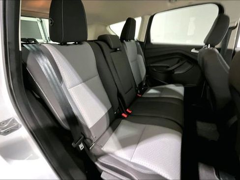 Used 2018 Ford Escape SE image 26