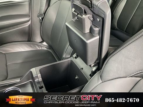 New 2026 Jeep Grand Cherokee Limited image 27