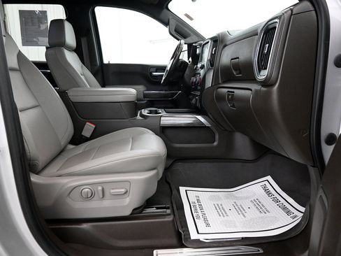 Used 2021 Chevrolet Silverado 1500 LTZ image 24