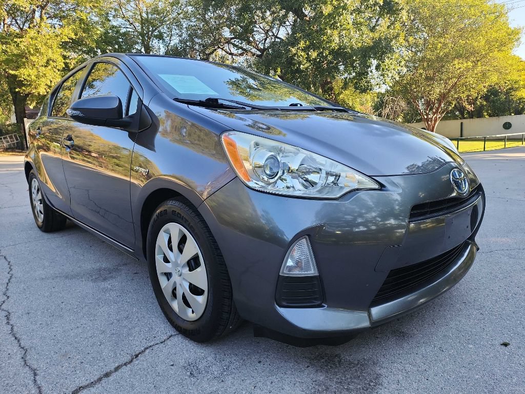 Used 2014 Toyota Prius C Two FWD image 1