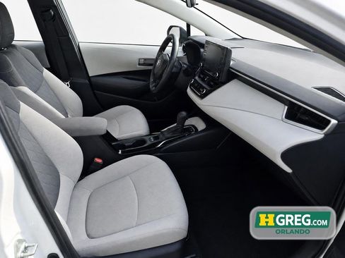 Used 2022 Toyota Corolla LE FWD image 14