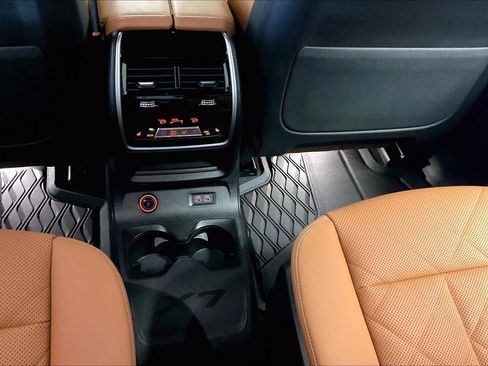 Used 2026 BMW X7 xDrive40i w/ M Sport Package image 33