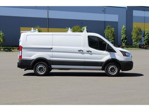 Used 2020 Ford Transit 150 Low Roof RWD image 4