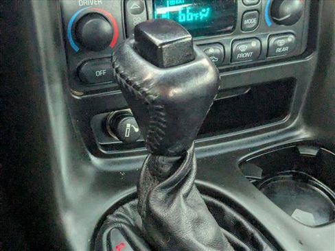 Used 1999 Chevrolet Corvette Convertible w/ Memory Pkg image 8