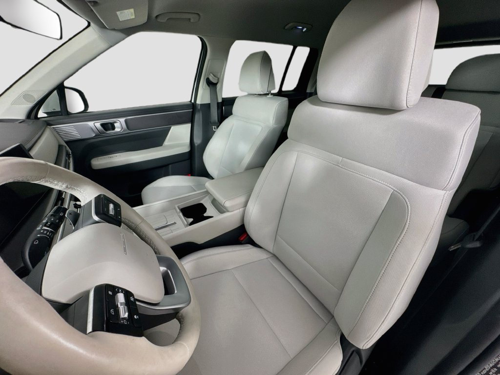 Used 2026 Hyundai Santa Fe SE FWD image 20