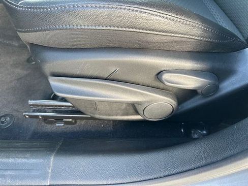 Used 2024 Jeep Compass Latitude image 15