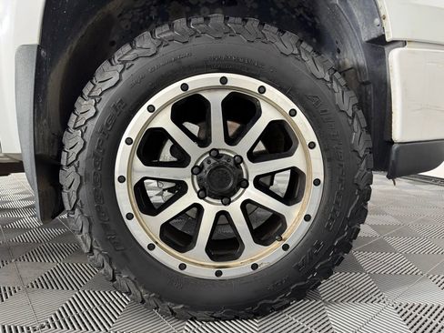 Used 2011 GMC Sierra 1500 Denali image 45