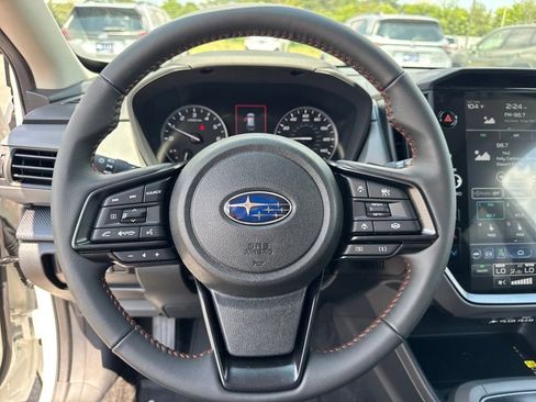 New 2025 Subaru Crosstrek 2.5i Limited w/ Crosstrek Mirror Package image 21