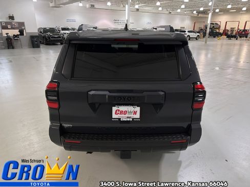 New 2026 Toyota 4Runner SR5 image 8