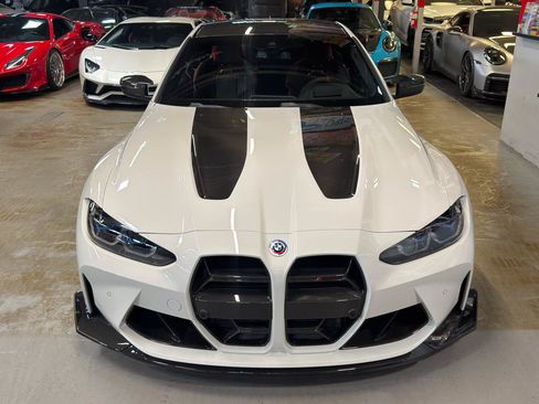 Used 2023 BMW M4 CSL RWD image 3