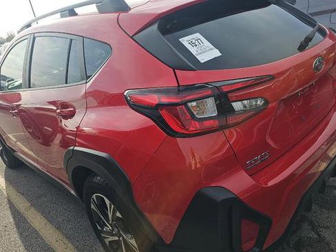 Used 2024 Subaru Crosstrek 2.0i Premium image 4