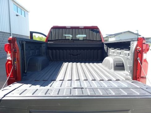 Certified 2025 Chevrolet Silverado 1500 RST AWD/4WD image 27
