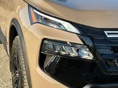 New 2026 Nissan Rogue Rock Creek image 33
