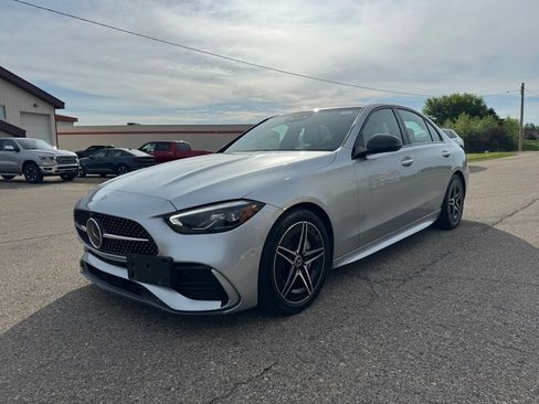 Used 2022 Mercedes-Benz C 300 4MATIC Sedan image 11