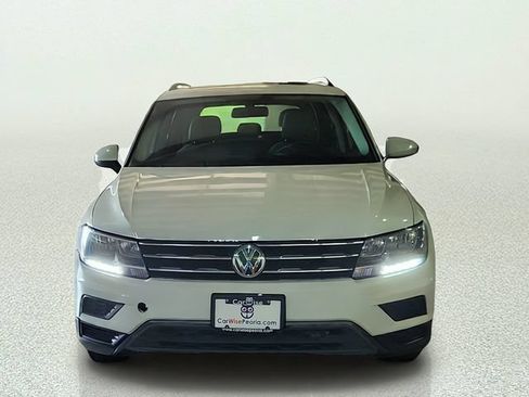 Used 2019 Volkswagen Tiguan SE FWD image 8