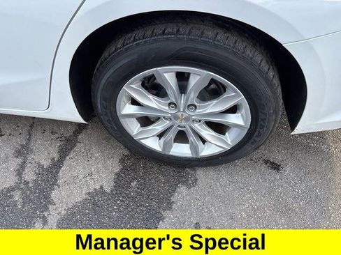 Used 2024 Chevrolet Malibu LT image 46