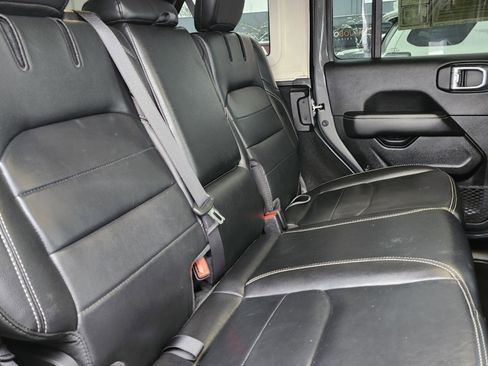 Used 2021 Jeep Wrangler Unlimited Sahara w/ Cold Weather Group image 20