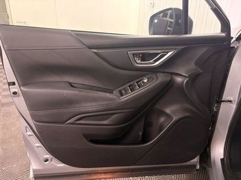 Used 2020 Subaru Forester Limited AWD/4WD image 6