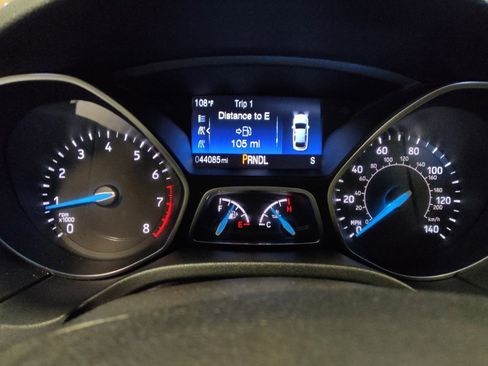 Used 2017 Ford Focus SE FWD image 23