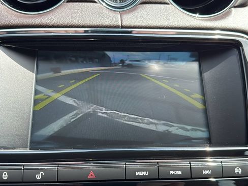 Used 2015 Jaguar XJ AWD image 24