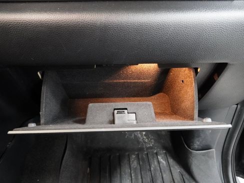 Used 2015 Lincoln Navigator 4WD image 30