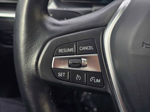 Used 2023 BMW i4 eDrive40 image 33