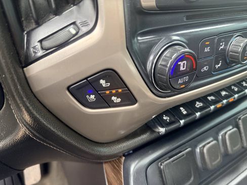 Used 2018 GMC Sierra 1500 Denali w/ Denali Ultimate Package AWD/4WD image 23
