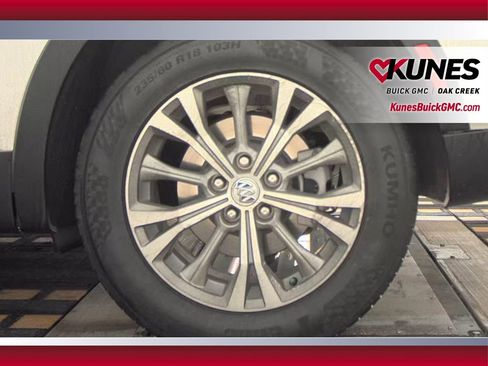 Used 2023 Buick Envision Preferred image 13