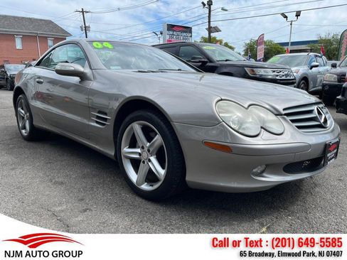Used 2004 Mercedes-Benz SL 500 image 1
