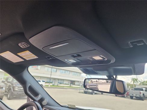 Certified 2023 Ford F150 Lariat w/ FX4 Off-Road Package image 31