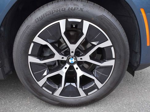 Used 2026 BMW X3 xDrive30i w/ Premium Package AWD/4WD image 17