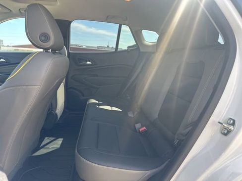 New 2026 Chevrolet Trax ACTIV w/ Sunroof Package image 11