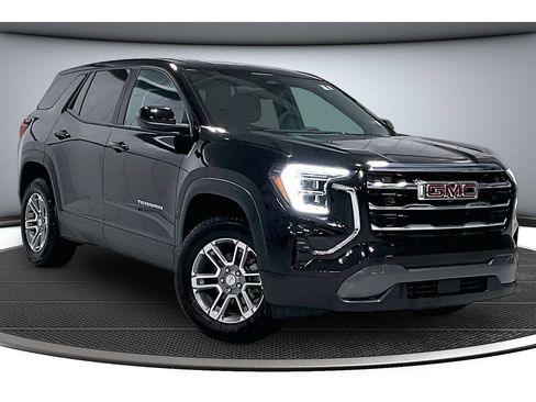 Used 2026 GMC Terrain Elevation AWD/4WD image 2