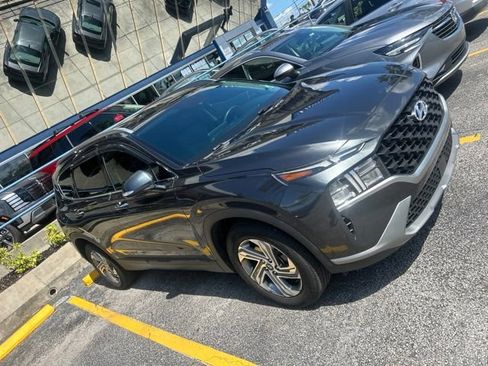 Used 2023 Hyundai Santa Fe SEL FWD image 4